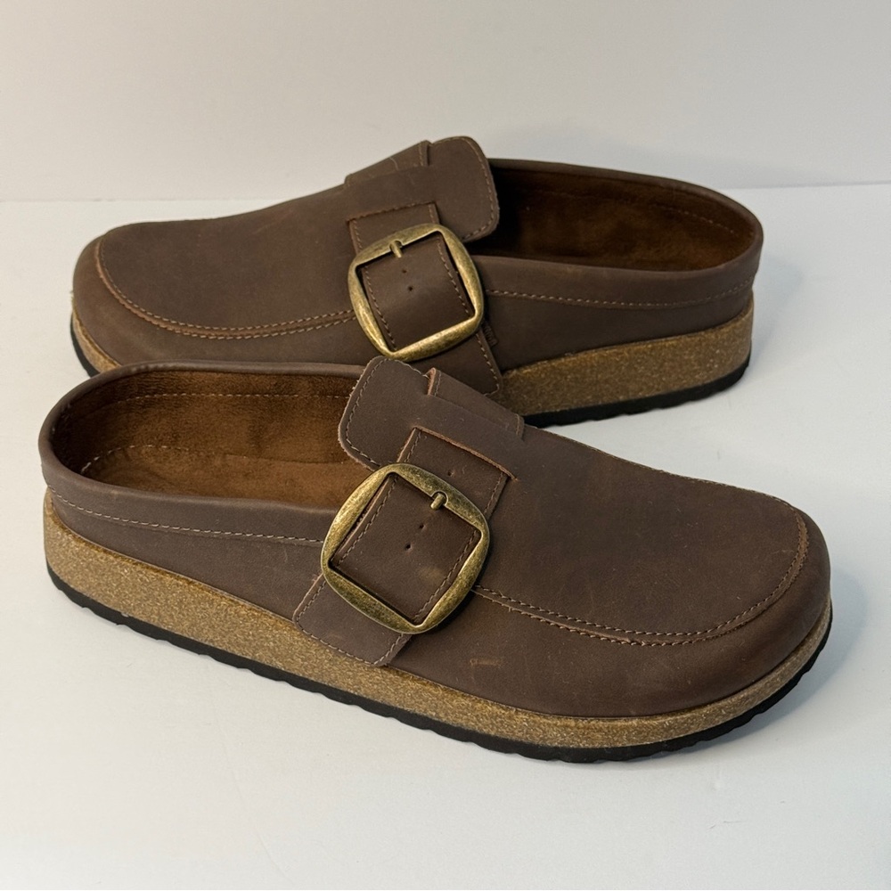 Mountain Sole Brown Clog Slip-On Shoes Size 10